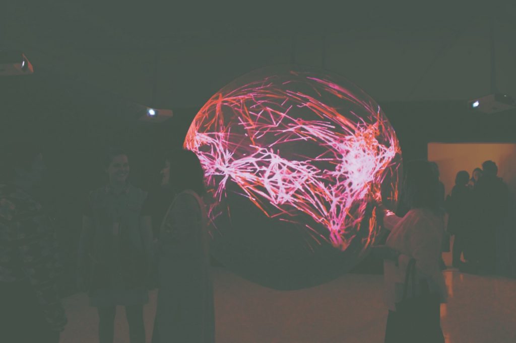 Light Art Rio: a luz  como protagonista em esculturas e instalações