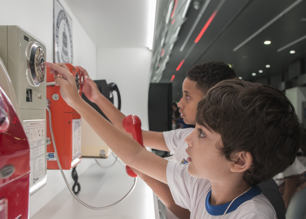 No Dia dos Museus, o Programa Educativo anuncia a volta das visitas guiadas pelo Centro Cultural