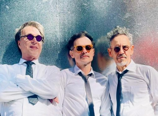 In On It volta ao Futuros 15 anos após estreia de temporada aclamada