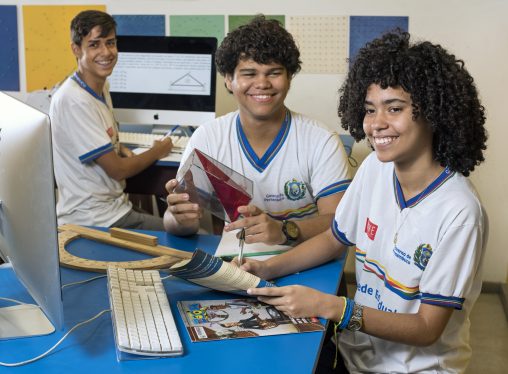 Programa NAVE em Recife recebe formação da Escola Brasileira de Arte e Tecnologia